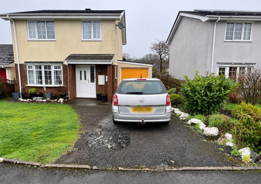 Driveway Widened & Transformed with Tarmac