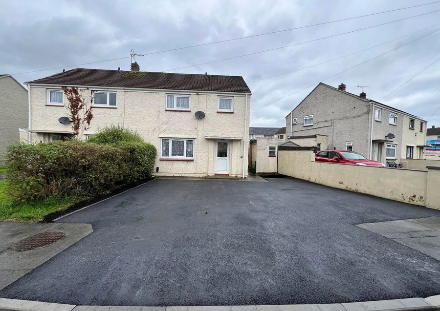 Front Garden Transformation - Tarmac Driveway and Dropped Kerb